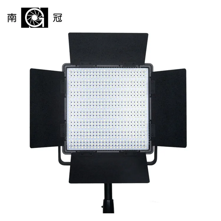 Nanguang CN-600SA LED Light Panel Photo Light Photo And Video