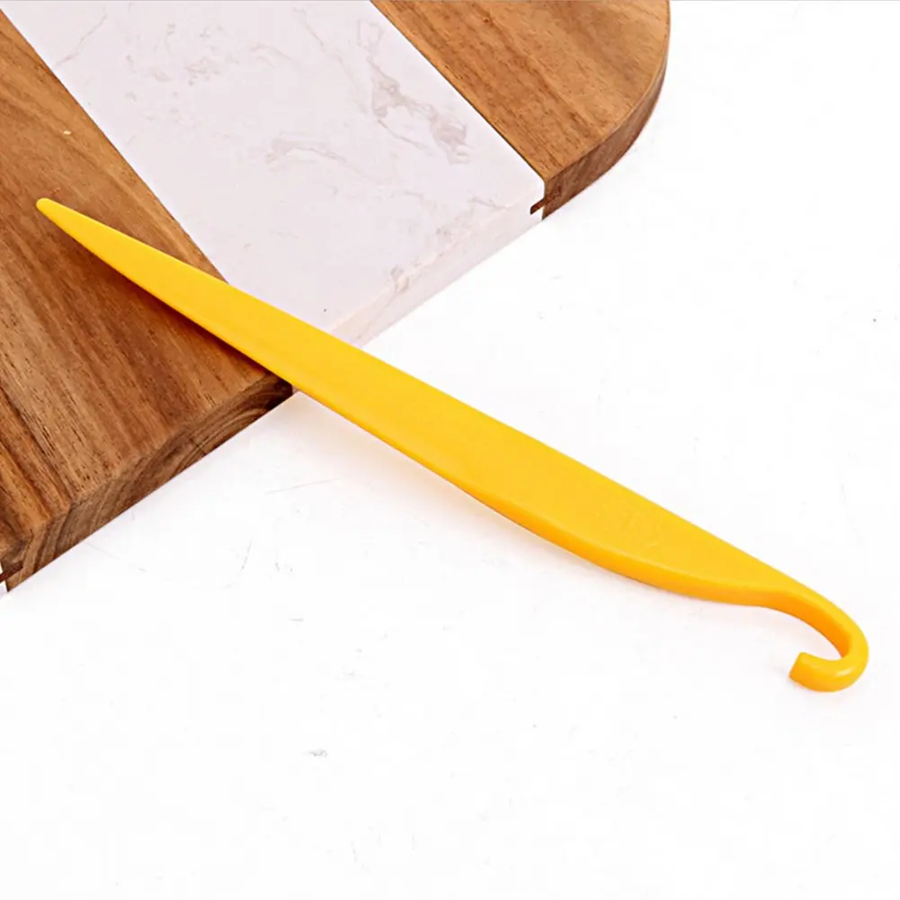 cheap plastic cake knife