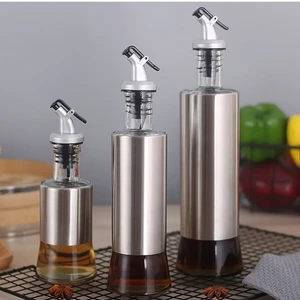 Image of Amazon's top selling glass oil and condiment bottles stainless steel oil kettles, soy sauce/wine/vinegar bottles