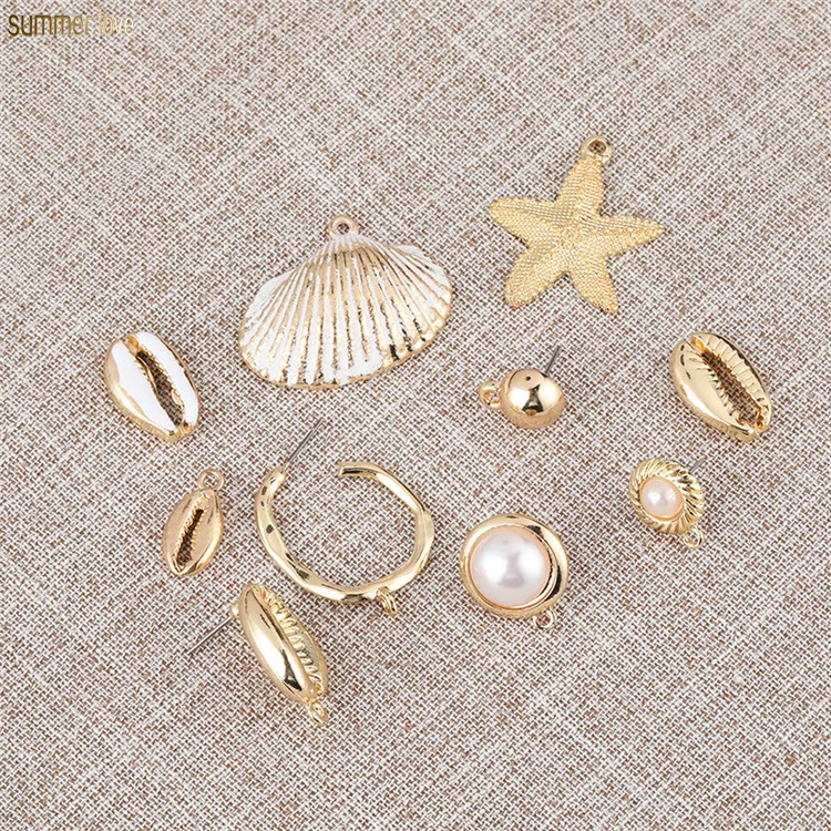 

2019 Hot Gold Cowrie Geometric Pendant Irregular Starfish Conch Sea Shell Charm for Earrings Jewelry Making Accessories Supplies