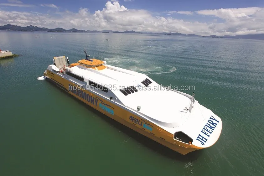 лодка паром. паром из лодок. лодка паром. катер пилигрим 7500. паромная лодка.