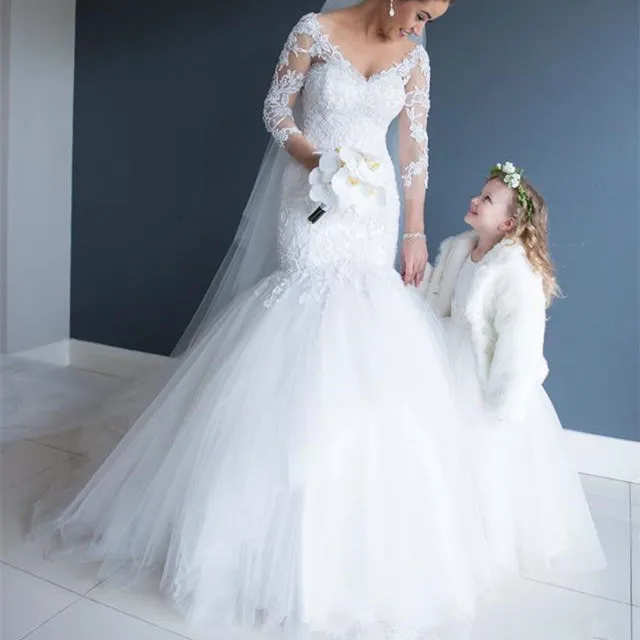 

Dinminsta 2019 Elegant bridal dress V-neck Long Sleeve Lace Mermaid Wedding Dress, Off white;pure white