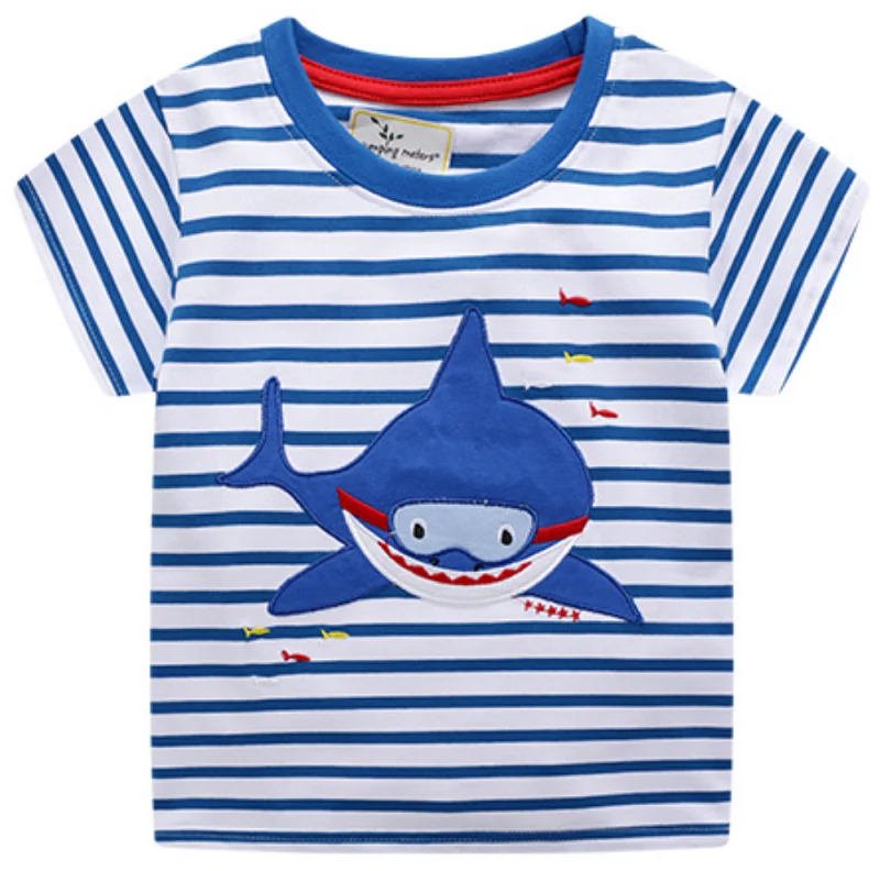 Акула опт. Акула футболка полосатая. Полосатая акула. Футболка Baby go полосатая с акулой. Шорты Baby Shark.