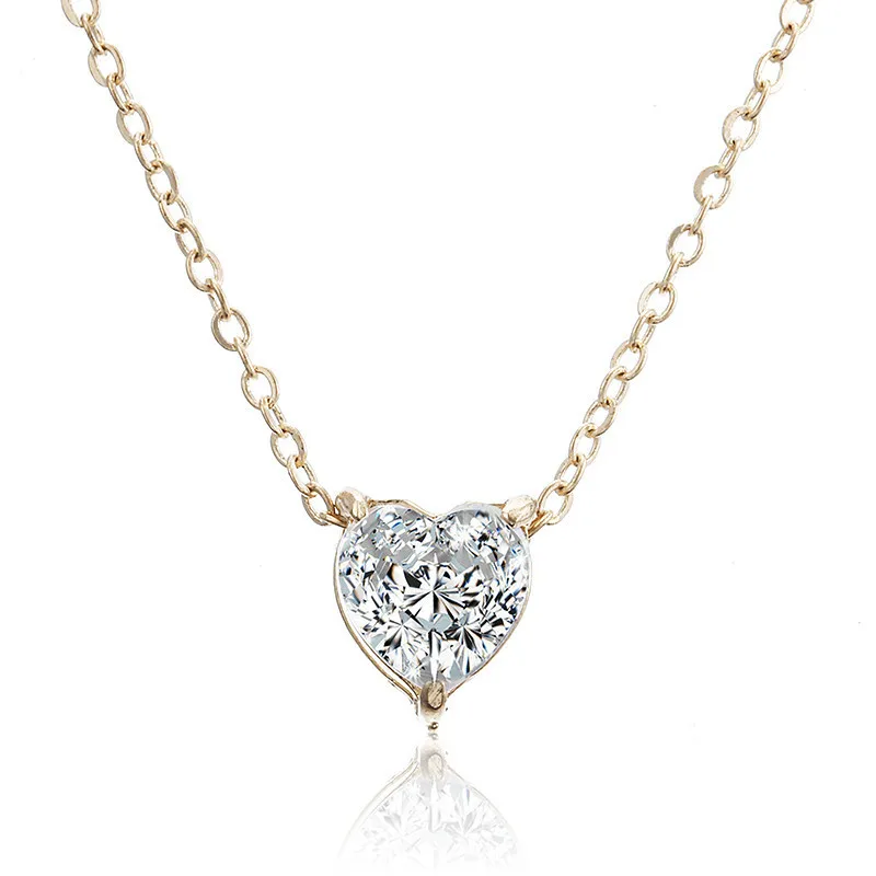 

Fashion Gold Color Pendant Necklace Crystal Heart Shaped Pendant Necklace