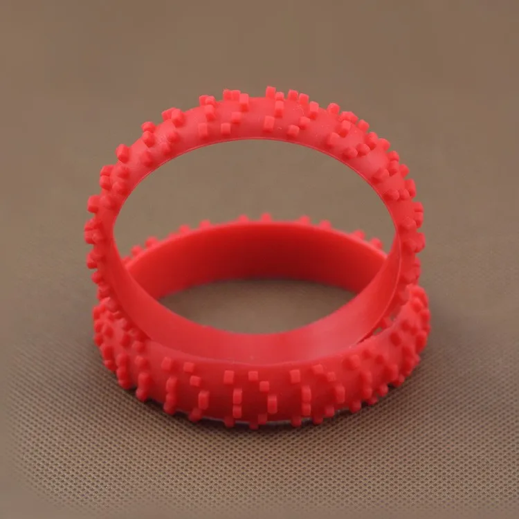 Cheap Cool Funny Embossed Tire Silicone Rubber Wristband With 3d Logo