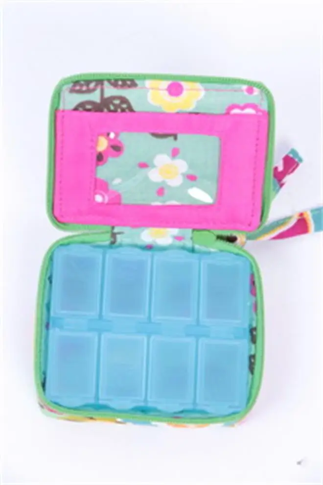 2018 China Supplier Wholesale Quilted Cotton Pill Box For