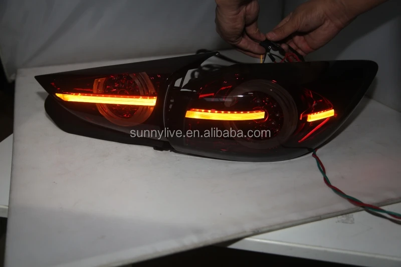 LED Tail Lamp For MAZDA 3 Axela  Hatchback 2015 -2018  TW Smoke Black cover  Dark red housing
