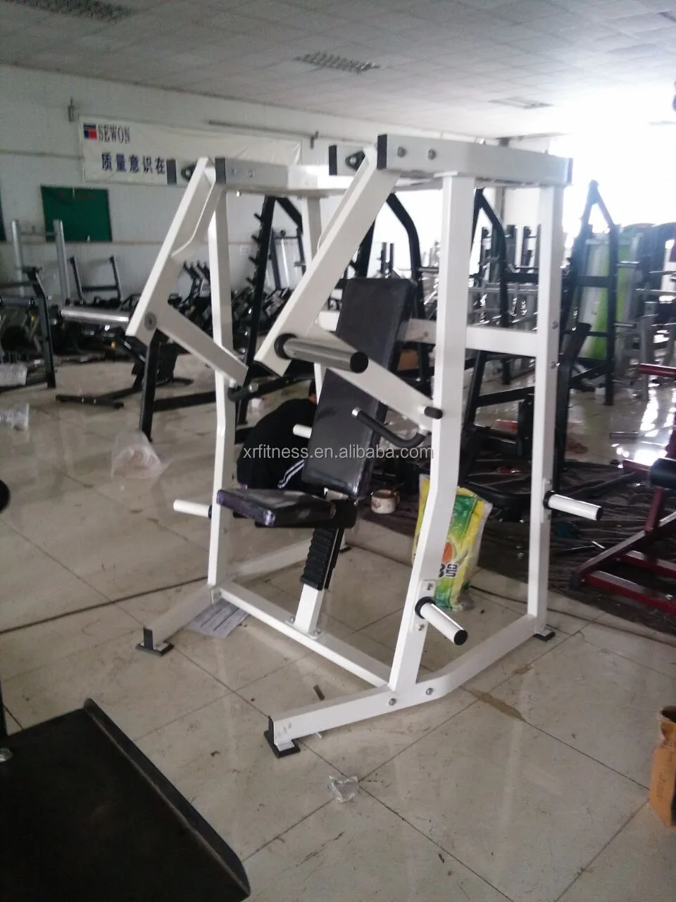 Hammer strength Plate loaded ISO lateral