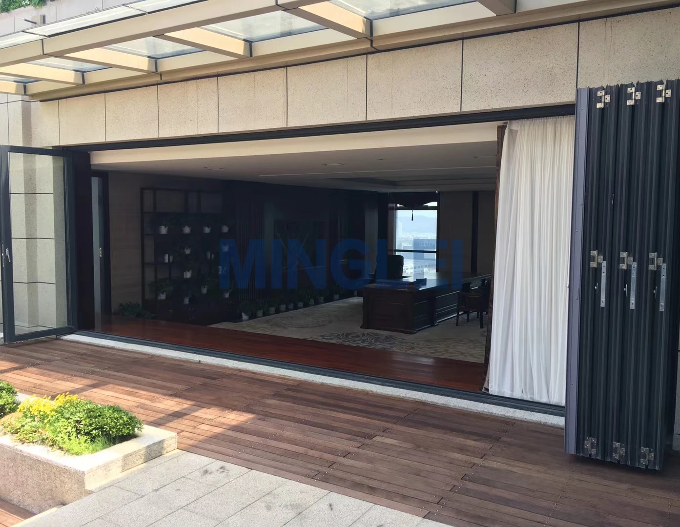 Minglei High quality heat insulation triple glazed aluminum bifolding doors folding patio doors exterior manufacture