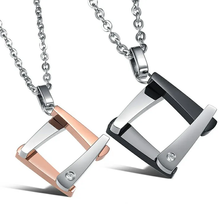 

Marlary New Style Korean Stainless Steel Lovers Pendant Necklace Hot Sale Jewelry Accessories Necklace