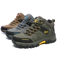

2019 hot selling climbing boots men waterproof hiking shoes