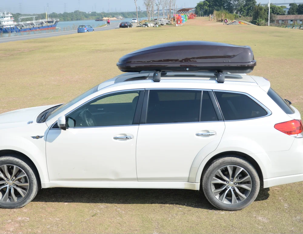 
600L Vehicle Plastic Cargo Box Could Carry Ski and Snowboard 