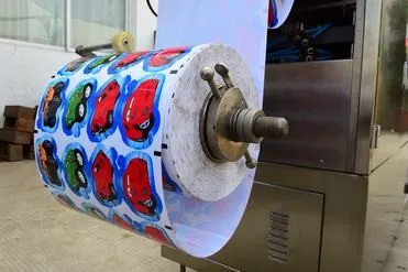 1.Plastic sheet loading device