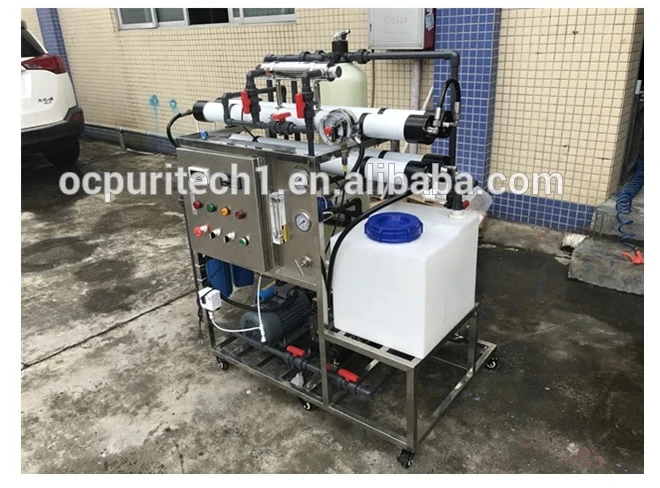 Reverse osmosis seawater desalination plant for boat use