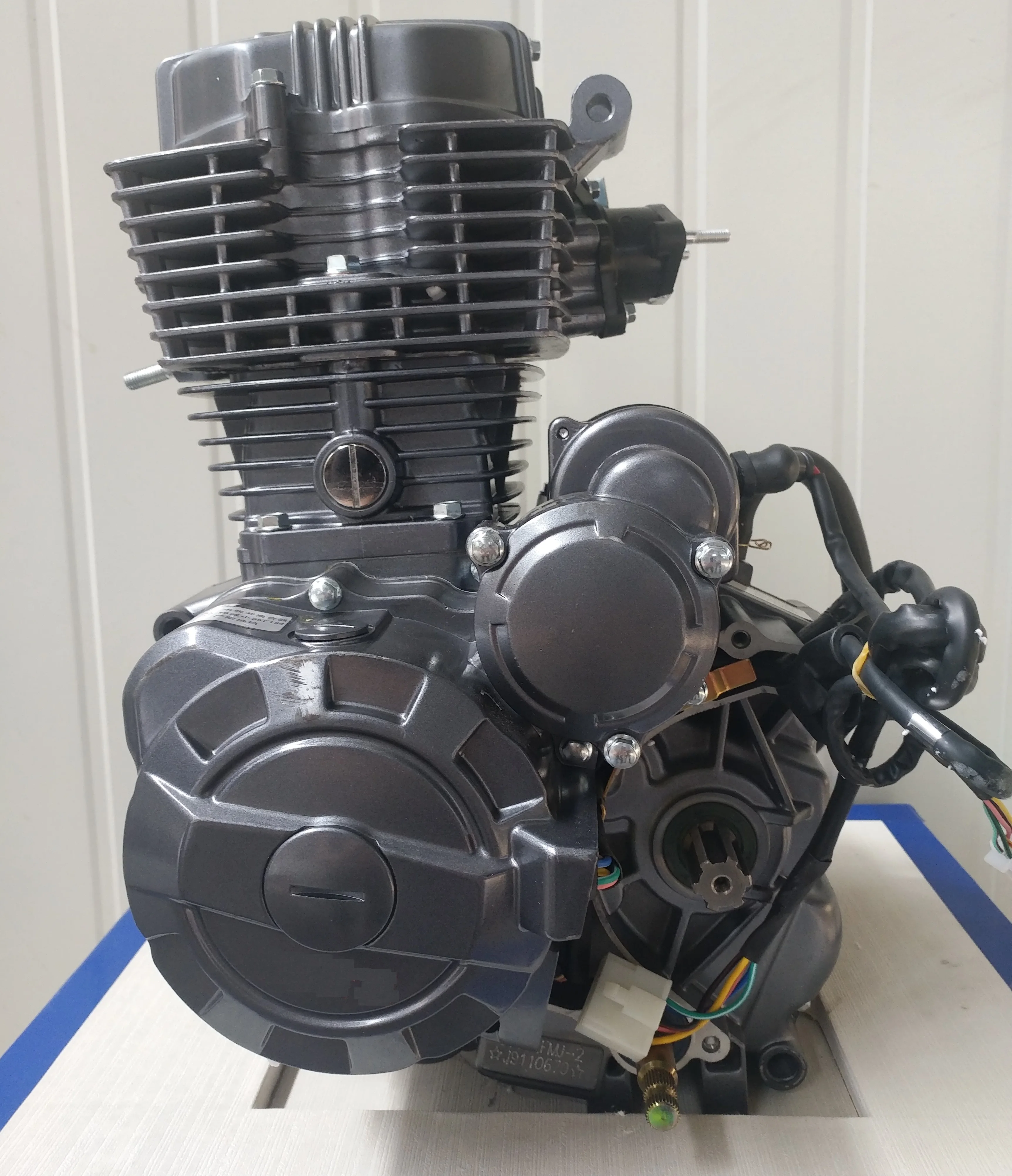 用于三轮车的发动机空气冷却发动机