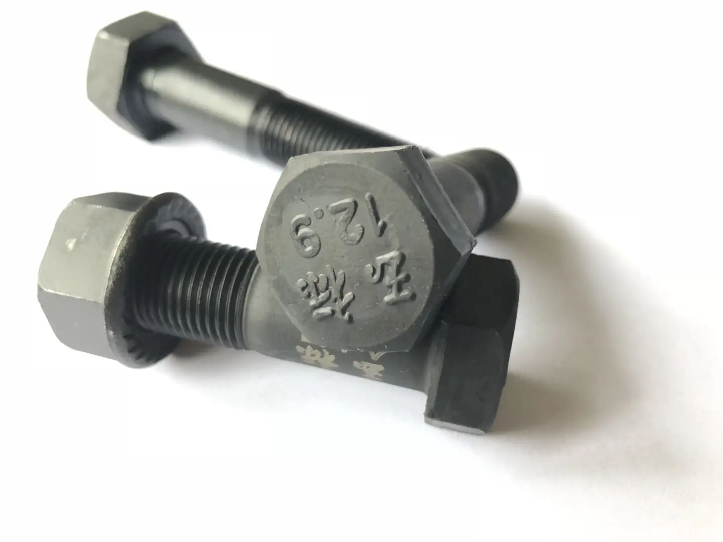 
Grade 12.9 carbon steel shallow hex head bolt 