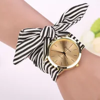 

2018 New Fashion Women Watches Stripe Floral Cloth Quartz Dial Bracelet Wristwatch