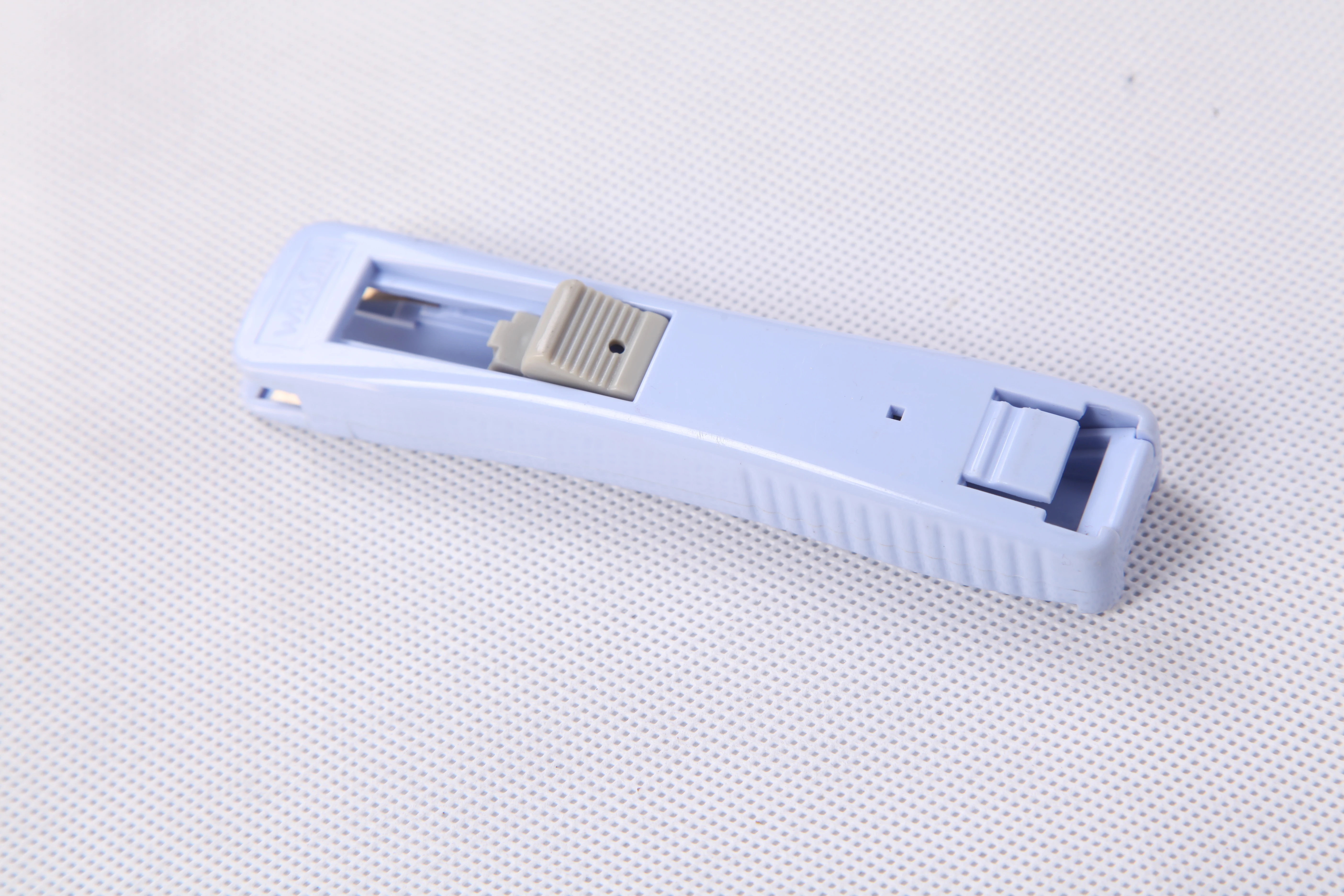 
Multi color office stationery manual clipper for paper 
