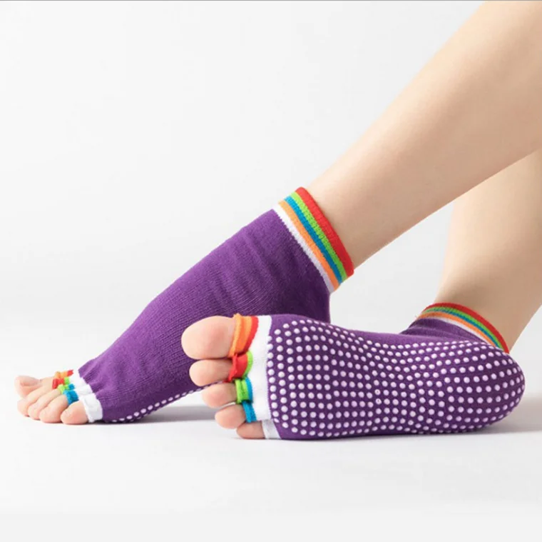 

Amazon hot sale nice price Small Quantity Colorful Fashion open toes anti-slip cotton yoga socks