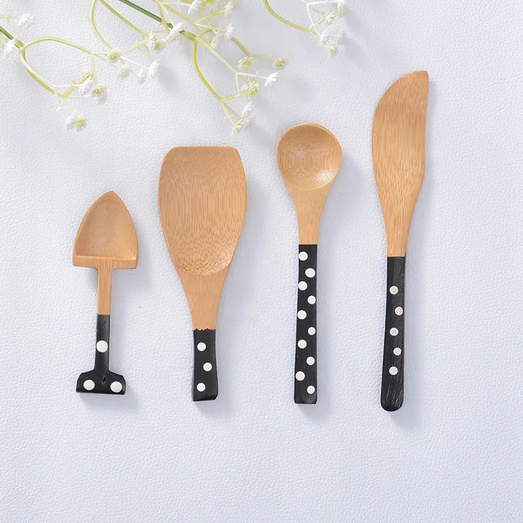 

Bamboo Fork Spoon Travel Set Portable Wooden Utensils Mini Cutlery Set, Natural bamboo color