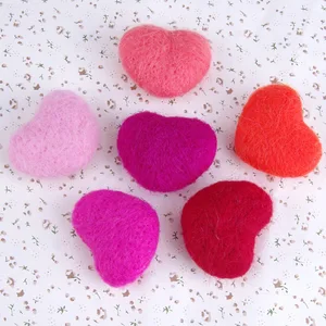 3cm Peach heart wool felt poke music manual DIY jewelry crafts material accessories brooch hair accessories pendant accessories