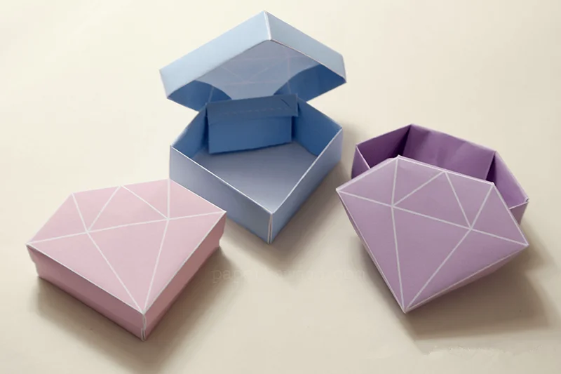 Сделать коробочку из бумаги без клея. Объемная коробочка. Коробочки необычной формы. Оригами коробочка. Оригами коробочка для подарка.