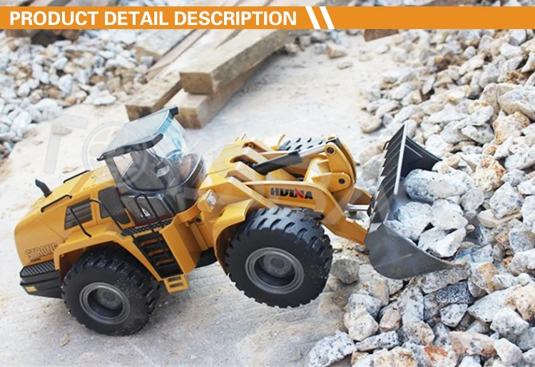 RC Loader_1 RCC208464.jpg