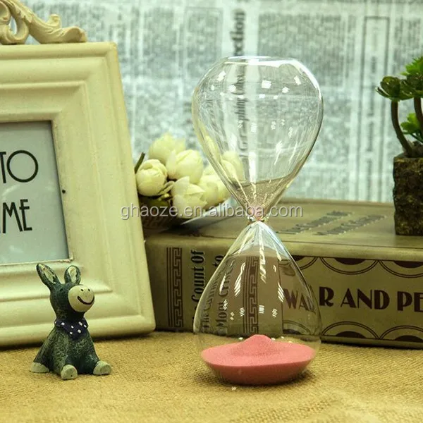 glass hourglass 5 minutes 2.jpg