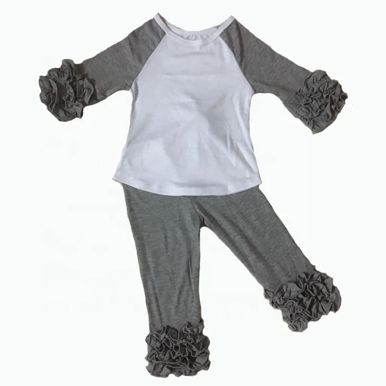 

Wholesale Fall Boutique Outfits Girls High Quality Raglan Sleeves Capri Pajama Set, Grey and white