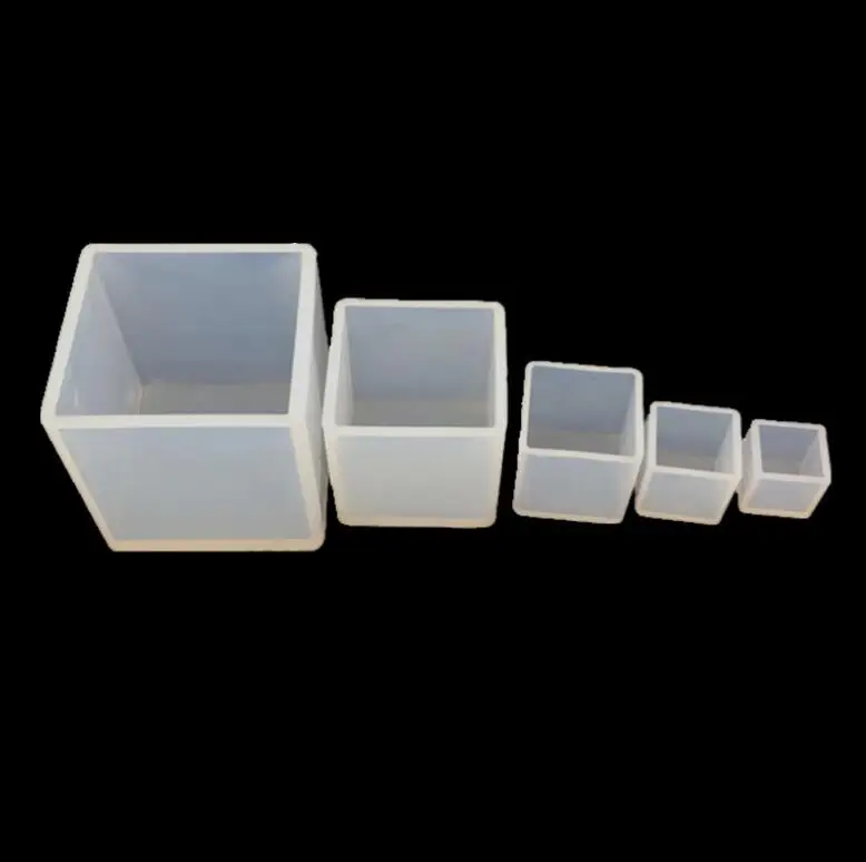 

WIIPU Crystal Square Waterdrop Beautiful Shiny Silicon Mold Mould Epoxy Resin Jewelry Beads Making DIY, Clear