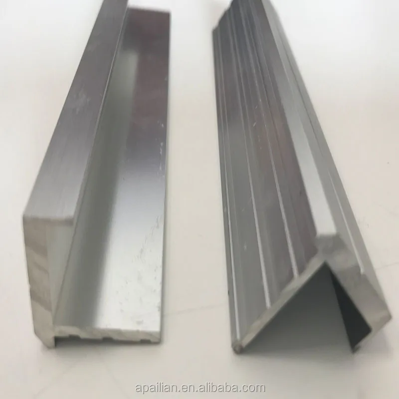 High Quality 6063 135 Degree Aluminum Extrusion Corner Angle Bar