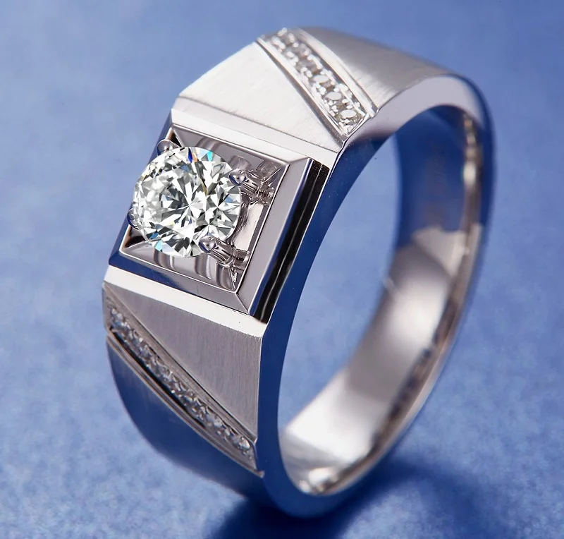 Customized 18k White Gold Wedding Bands  Men  Diamond Ring  