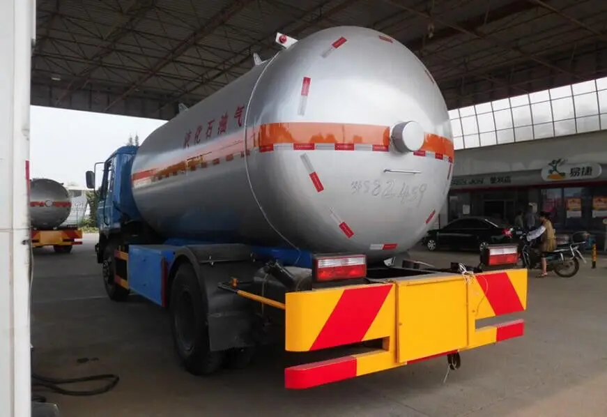 LPG tank truck (5).jpg