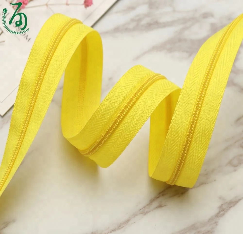 
zip fastener protecting clothes nylon zipper 