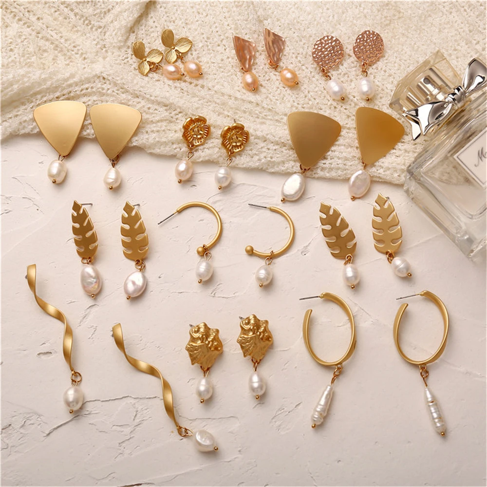 

Artilady Factory supply Freshwater Pearl Drop Earring For Women Vintage Geometric Dangle Earrings Statement Accessories gift