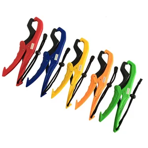 Hot sale portable plastic fishing tool control device floating fishing lip gripper plier