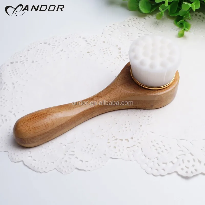 Facial-cleansing- wash and clean -brush3.jpg