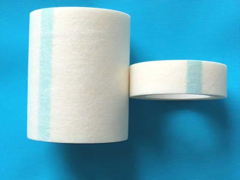 Medical non-woven roll