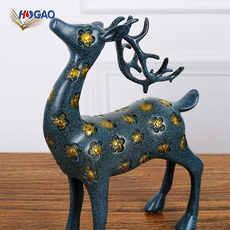 European reindeer figurine retro ChristmaslLucky deer statue gifts & crafts resin craft home decor deer statue for home office