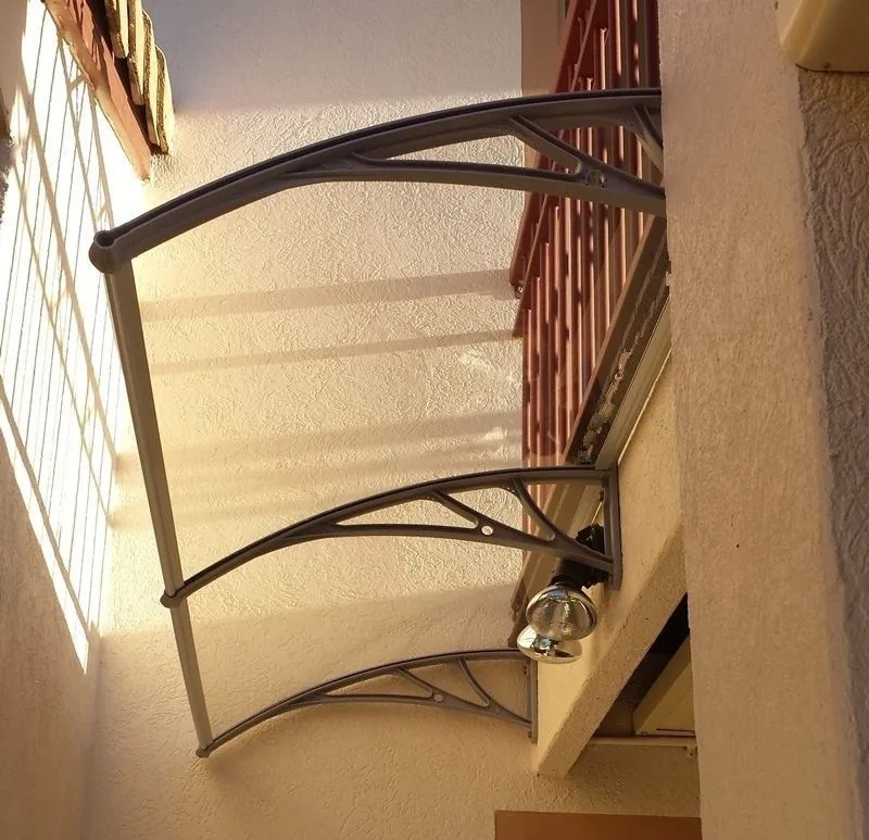 Nuevo Diseño Pc Policarbonato Fijo Canopy Toldo Con Drenaje Agua Gutter