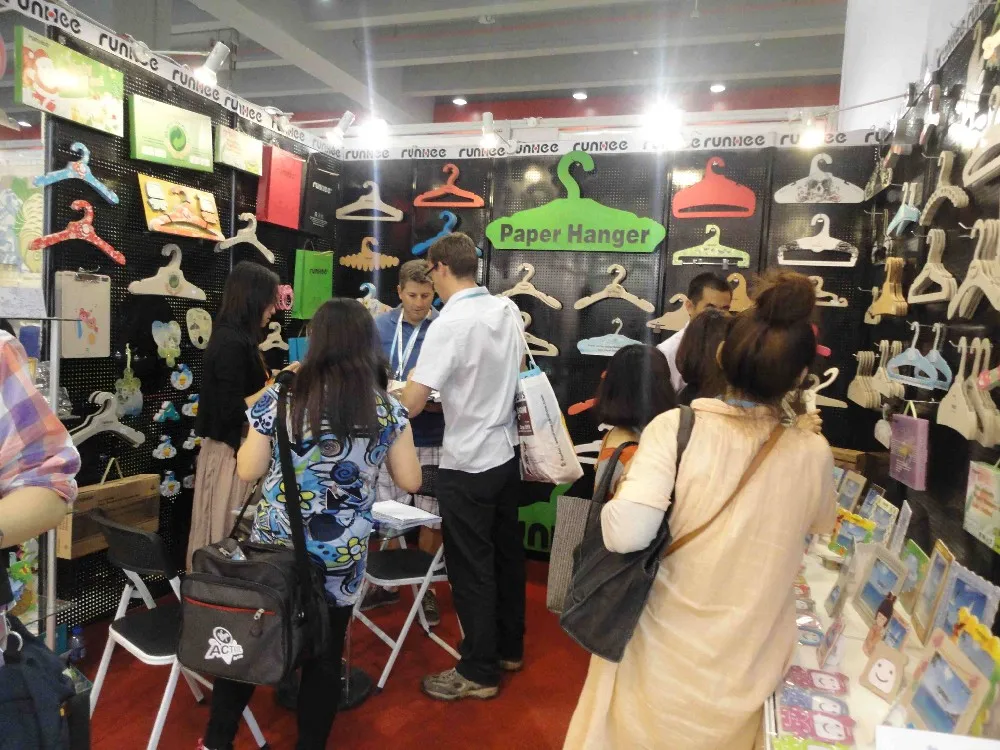 Flexible Multifunction Recycled Paper Hanger For Shoes And Sandals Modern Design