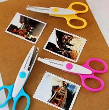 Metal and Plastic DIY Scrapbooking Photo Scissors Paper Lace Diary Decoration Wave Lace Edge Craft Scissors Lace scissors Z451