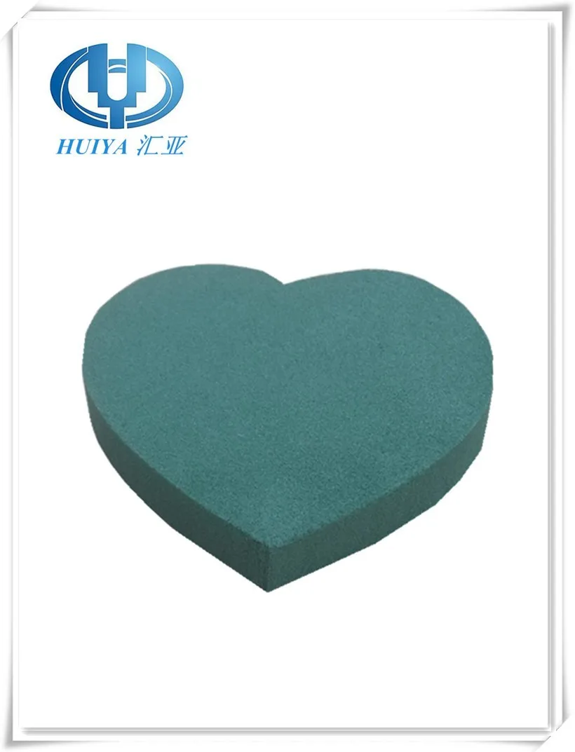 Heart Shape Wet Floral Foam For Holiday Decoration With Fresh Flowers