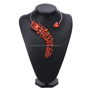 Imitation Jewelry Supply Exaggerated Resin Gemstone Crystal Chunky Necklace