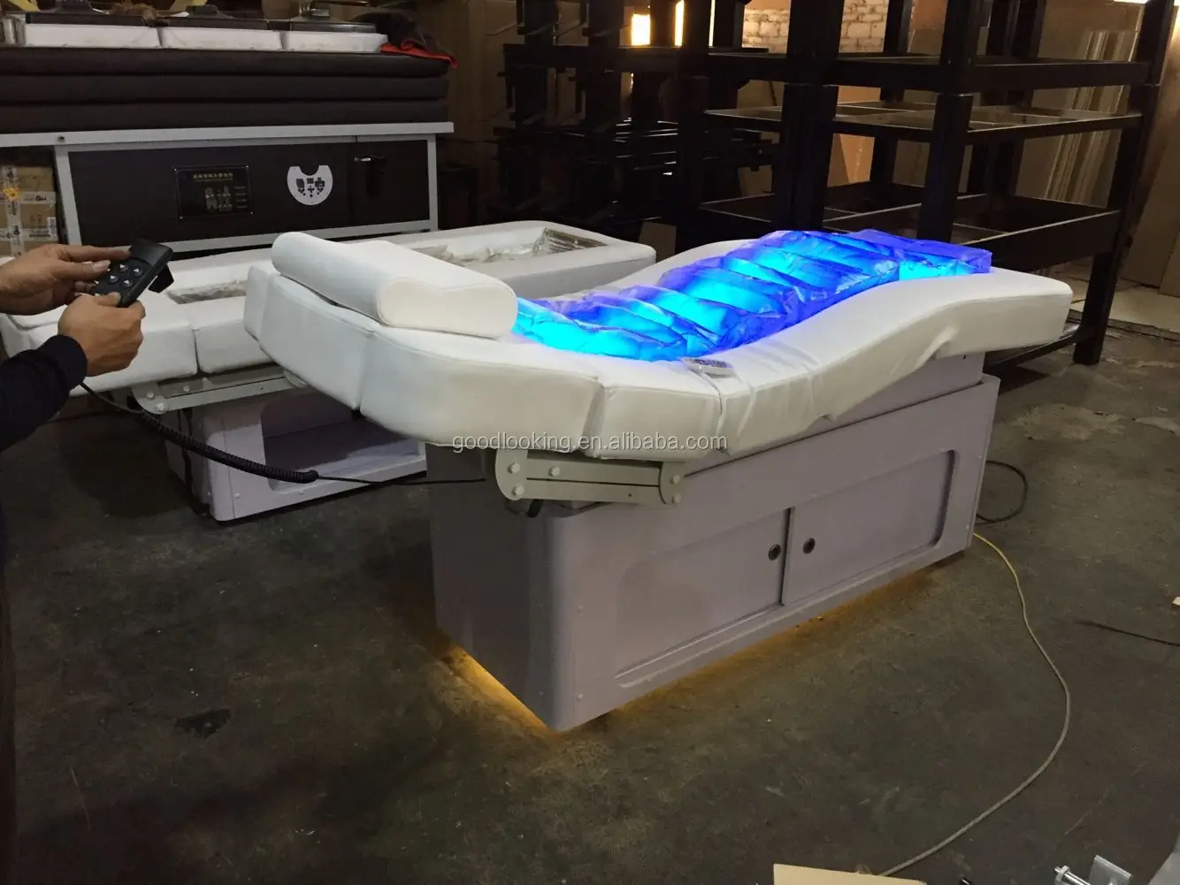 Multifunctional Water Massage Table Hot Sale Professional Electric Full