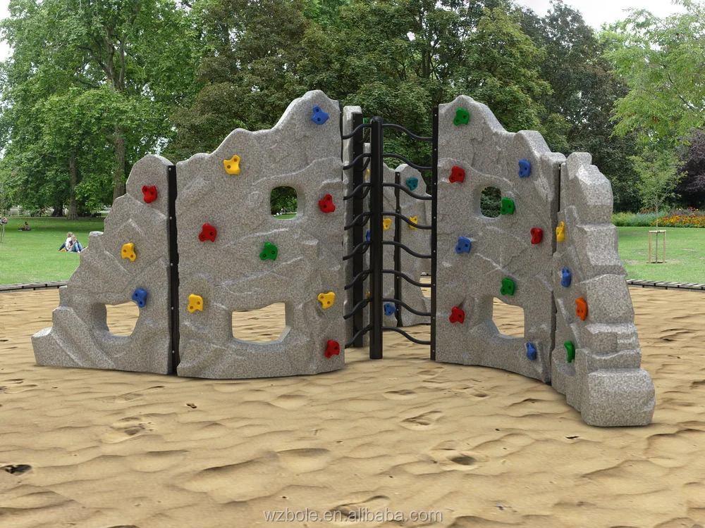 outdoor climbing structure
