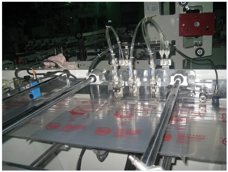 
CW-800BFS Fully Automatic Servo Motor Drive Wicketer bread Bag Making Machine 