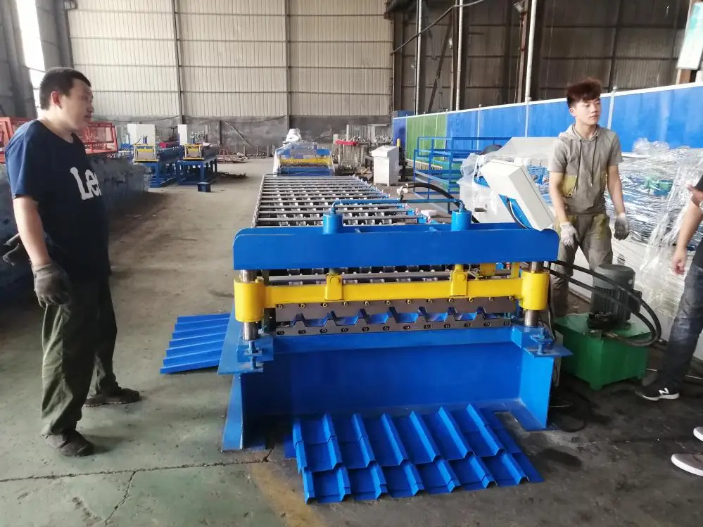 Color steel trapezoidal metal roofing sheet roll forming machine design manufacture
