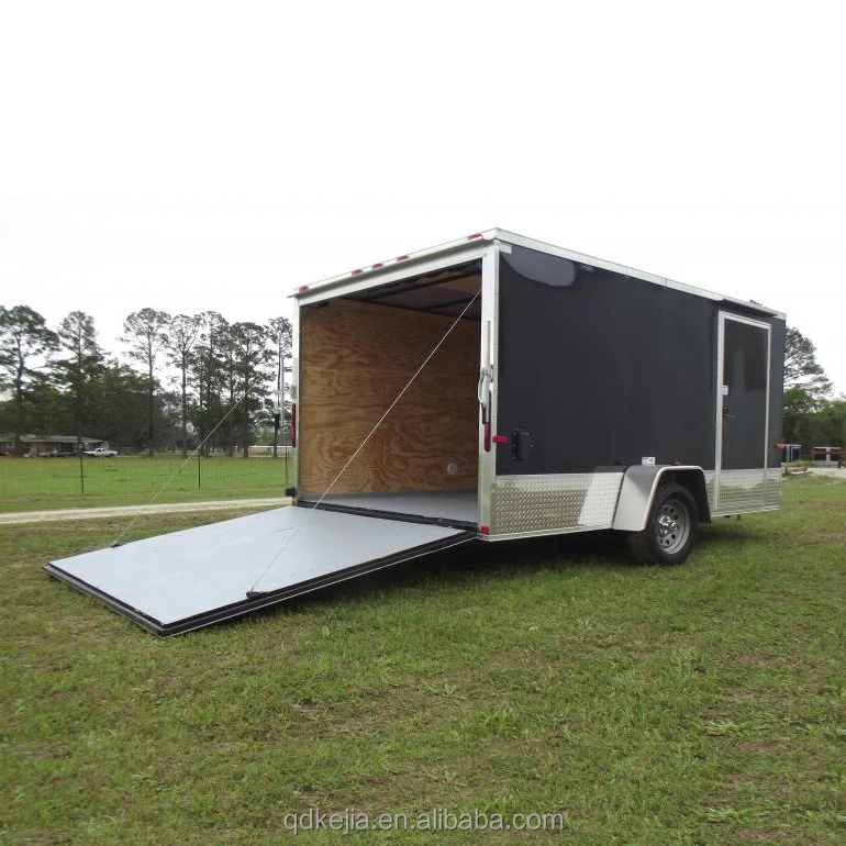 
enclosed utility trailer 
