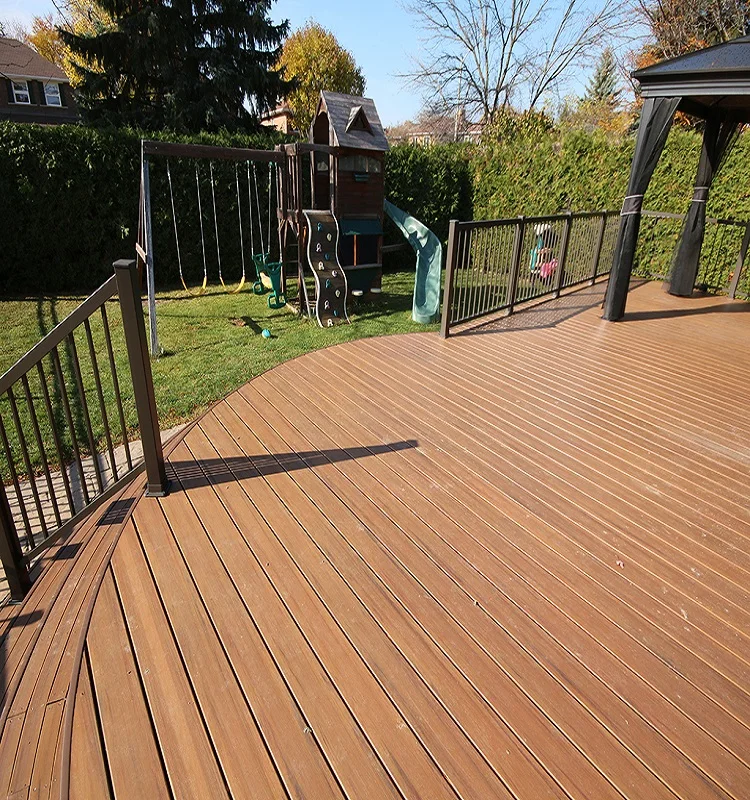 outdoor deck.jpg